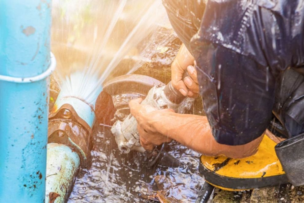 Top Signs Your Pumps Need To Be Replaced If You Run A Wastewater Facility