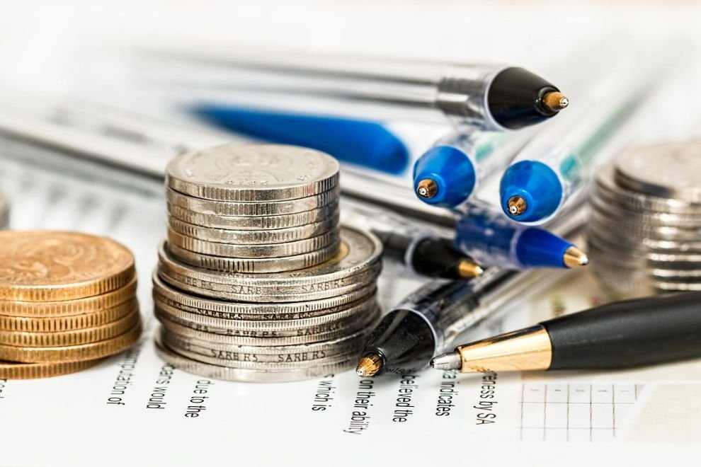 Best Term Insurance Plans for NRIs: Premiums, Benefits & Eligibility