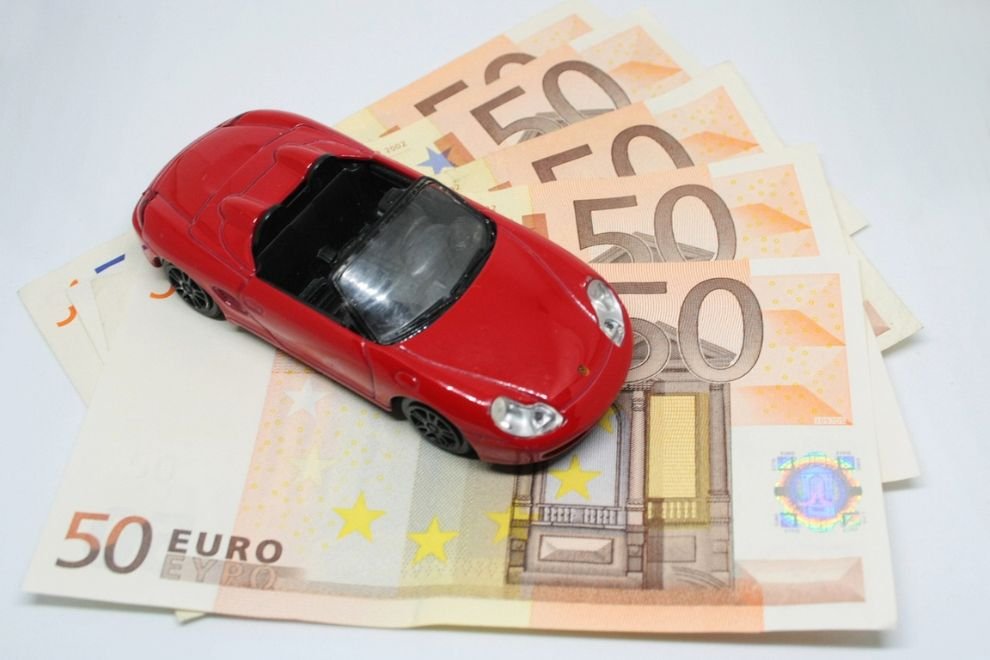 “I Have Full Coverage”: The 3 Dangerous Myths About Auto Insurance That Leave You Unprotected