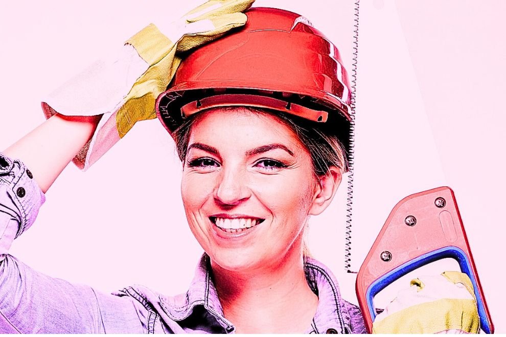 Innovative Trends in Custom Workwear: Enhancing Safety and Brand Identity