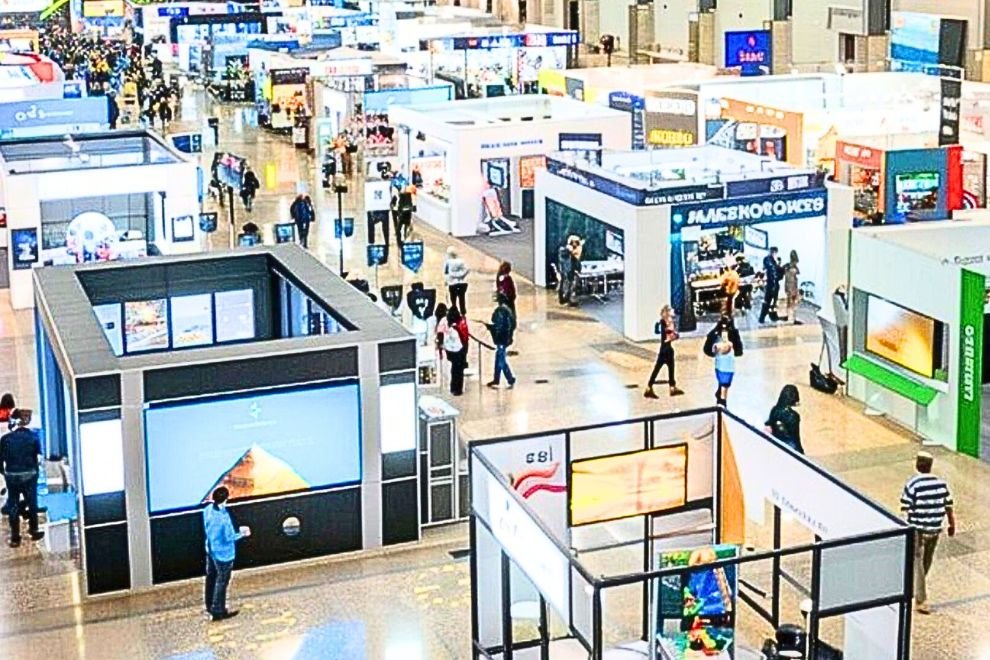 Dreamy Designs & Digital Displays: Top Tips to Host a Virtual Trade Show Exhibit in 2026
